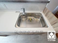 清潔感あふれるシンクで、毎日を気持ちよくスタート。