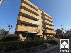 洗練されたデザインと堅牢な造り。美しさと安心を兼ね備えた、心地よい住まい。