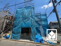 BELS/省エネ基準適合認定書ございます。断熱性能や省エネ性能を大幅に向上させた、ZEH水準省エネ住宅です。