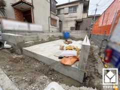 シンプルで飽きのこない設計が、暮らしに余白をもたらします。