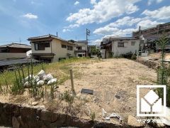 土地面積104.77平米（約31.69坪）