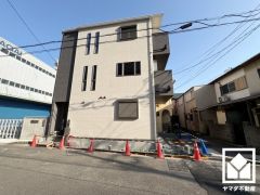開放感のある南西角地の住戸です（南側は非道路）。