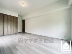 全居室フローリングでお掃除ラクラク。全居室収納もございますので、お部屋の広さを最大限に活用できます。