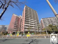 洗練されたデザインと堅牢な造り。美しさと安心を兼ね備えた、心地よい住まい。