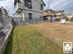 シンプルで飽きのこない設計が、暮らしに余白をもたらします。