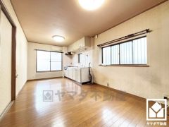 自然光を取り込む、開放感あふれる暮らし。隅々まで光が降り注ぎ、明るく心地の良い空間。