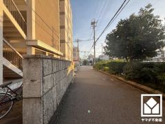 2025年8月末リフォーム済の大変綺麗なお部屋です。空き物件につき、ご内覧可能となっております。事前にご予約頂きましたら、営業時間外のご案内等も可能です。お問合せお待ちしております。