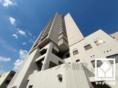 17階建て最上階につき通風・眺望大変良好です。