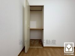 奥行きがあるので、収納力も申し分ありません。