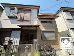 エアコン2台付きなので、お引越し直後から快適にお過ごしいただけます。