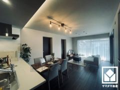 自然光を取り込む、開放感あふれる暮らし。隅々まで光が降り注ぎ、明るく心地の良い空間。