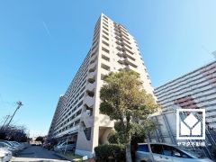 「関西スーパー鳴尾店」まで徒歩8分、「ローソン西宮古川町店」まで徒歩8分など、お買い物施設が徒歩圏内に複数あり便利な住環境です。