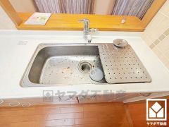 清潔感あふれるシンクで、毎日を気持ちよくスタート。