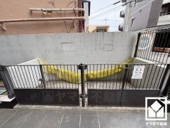 清潔なゴミ出し場で気持ち良くお使い頂けます。