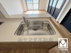 清潔感あふれるシンクで、毎日を気持ちよくスタート。