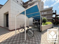 随所に駐輪場が設けられており大変便利です。