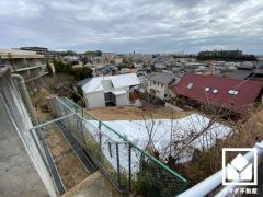 「甲陽園小学校」まで徒歩6分。低学年のお子様も安心して通学していただけます。