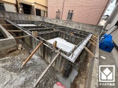 室内洗濯機置場がございますので、天候に左右されず洗濯していただけます。