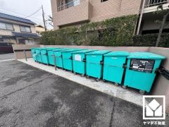 清潔なゴミ出し場で気持ち良くお使い頂けます。