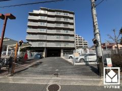 洗練されたデザインと堅牢な造り。美しさと安心を兼ね備えた、心地よい住まい。