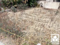 大容量のシューズクロークも完備。ベビーカー、アウトドア用品まですっきり収まり、いつでも整った空間に。ご成約でヤマダポイントプレゼント中です。お問合せお待ちしております。