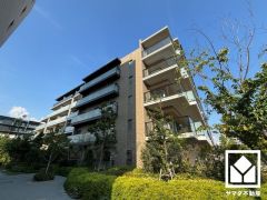 浴室は追い炊き機能付きなので、いつでも温かいお風呂に入ることができます。