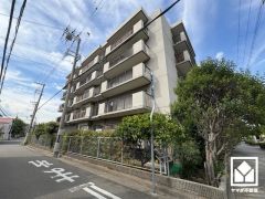 空き物件につき、ご内覧可能となっております。当日案内も可能ですのでぜひお問い合わせください。事前にご予約頂きましたら、営業時間外のご案内等も可能です。