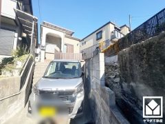 温水洗浄便座付きで、季節を問わずいつでも温かい便座をお使いいただけます。