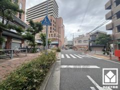 大切なペットと一緒に暮らせる住まいです。犬（中型まで）・猫2匹まで等、規約制限あり。