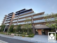 南西向きバルコニーで陽当たり、風通し良好。広々としているため、お洗濯物をたっぷりと干す事ができます。