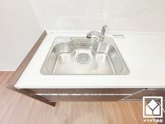 清潔感あふれるシンクで、毎日を気持ちよくスタート。