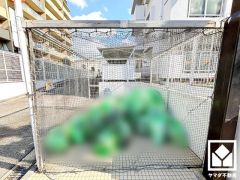 清潔なゴミ出し場で気持ち良くお使い頂けます。
