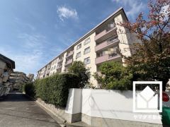 3沿線利用可能で、毎日の通勤・通学だけでなく、休日のお出かけまで利便性に優れています。