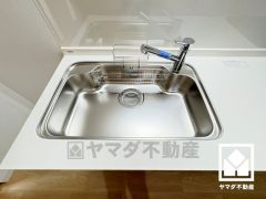 清潔感あふれるシンクで、毎日を気持ちよくスタート。