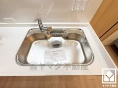 清潔感あふれるシンクで、毎日を気持ちよくスタート。