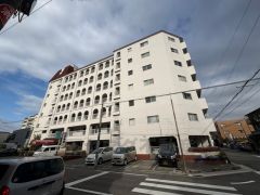 白を基調とした清潔感のある色合いと、品のあるデザイン。帰るたびに安心感を感じられる佇まい。