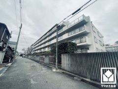 ローンのご相談も承っております。様々な住まいのお悩みもご相談ください。お客様それぞれにあったマイホームご購入をお手伝いいたします。