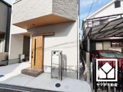 「浜小学校」まで徒歩6分。低学年のお子様も安心して通学していただけます。ご成約でヤマダポイントプレゼント中です。お問合せお待ちしております。