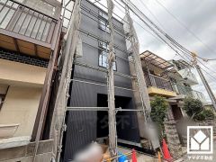 阪神電鉄武庫川線「武庫川団地前」駅まで徒歩約5分、阪神電鉄本線「武庫川」駅まで徒歩約22分の立地。