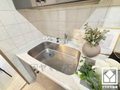 清潔感あふれるシンクで、毎日を気持ちよくスタート。