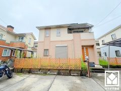 北側に国道176号線が通っており、三田市や宝塚市が車で10分圏内。阪神高速、西宮山口東インターチェンジも近く、車での移動がしやすい立地です。