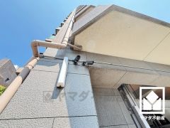 防犯カメラが設置されておりセキュリティに配慮されています。