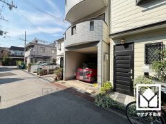 シンプルで飽きのこない設計が、暮らしに余白をもたらします。