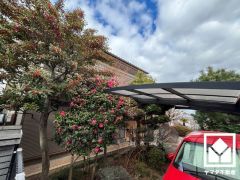 ダイニングや2階ホールにも収納スペースがあり、住空間を広々お使いいただけます。日用品のストックなどもすっきり片付きます。