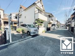 玄関にはシューズボックスがありスッキリお使い頂けます。