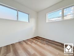 全居室2面採光。明るい陽光がたっぷり差し込む心地よい生活空間です。