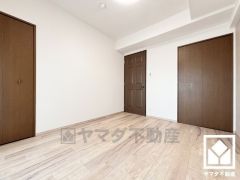全居室フローリングでお掃除ラクラク。独立した居室なのでプライベートな時間をゆったり過ごせそうです。