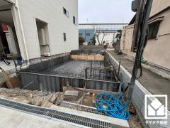 玄関扉には防犯性と利便性を両立した電気施錠タグキーを搭載。