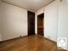 お子様のお部屋などにも丁度良い広さです。全居室に収納がございますので、お部屋の広さを最大限に活用できます。