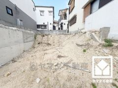 シンプルで飽きのこない設計が、暮らしに余白をもたらします。